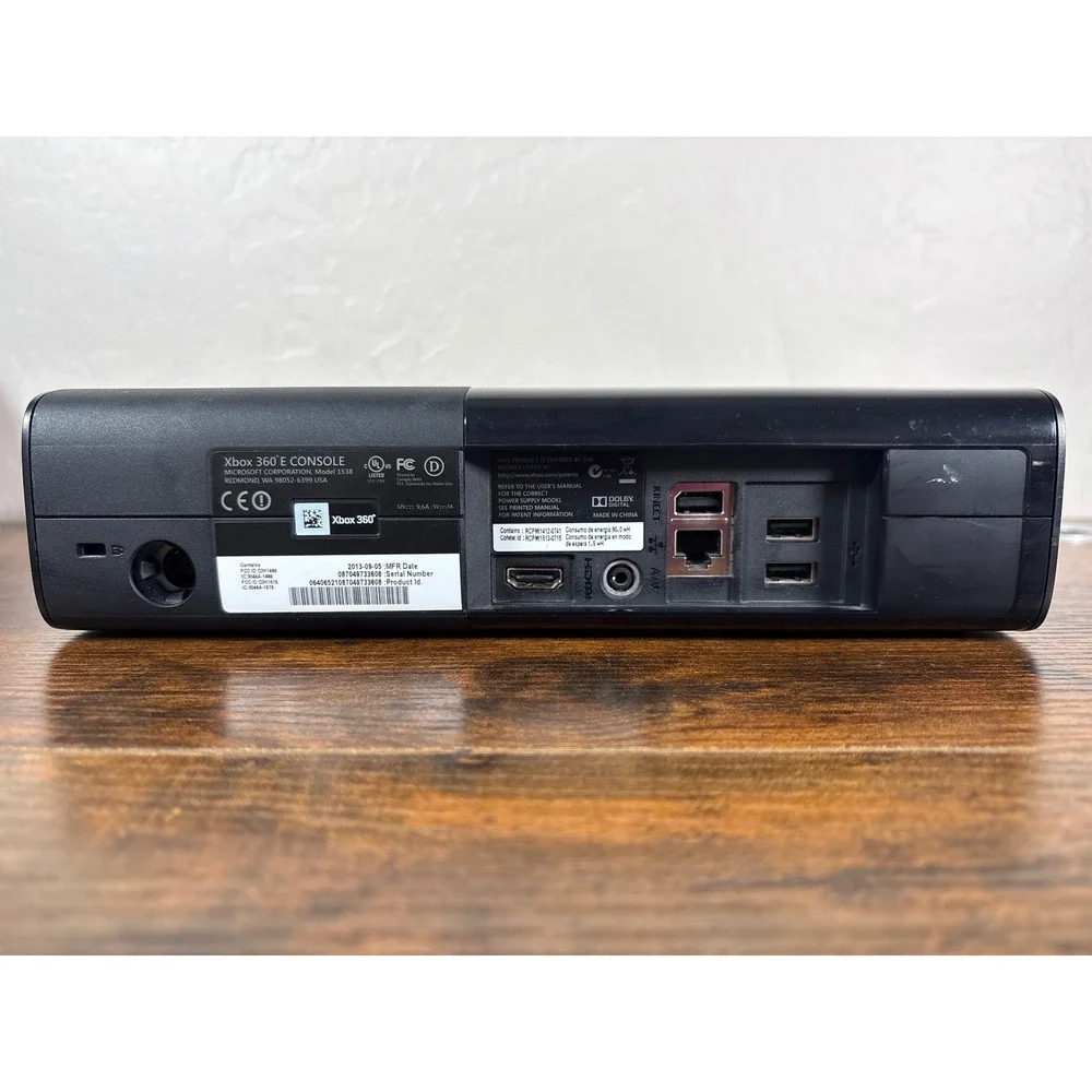 Microsoft Xbox 360 E Console Black Model 1538 2013 MFR Date TESTED WORKING